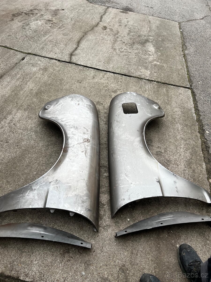 Přední blatníky škoda 100 - 3