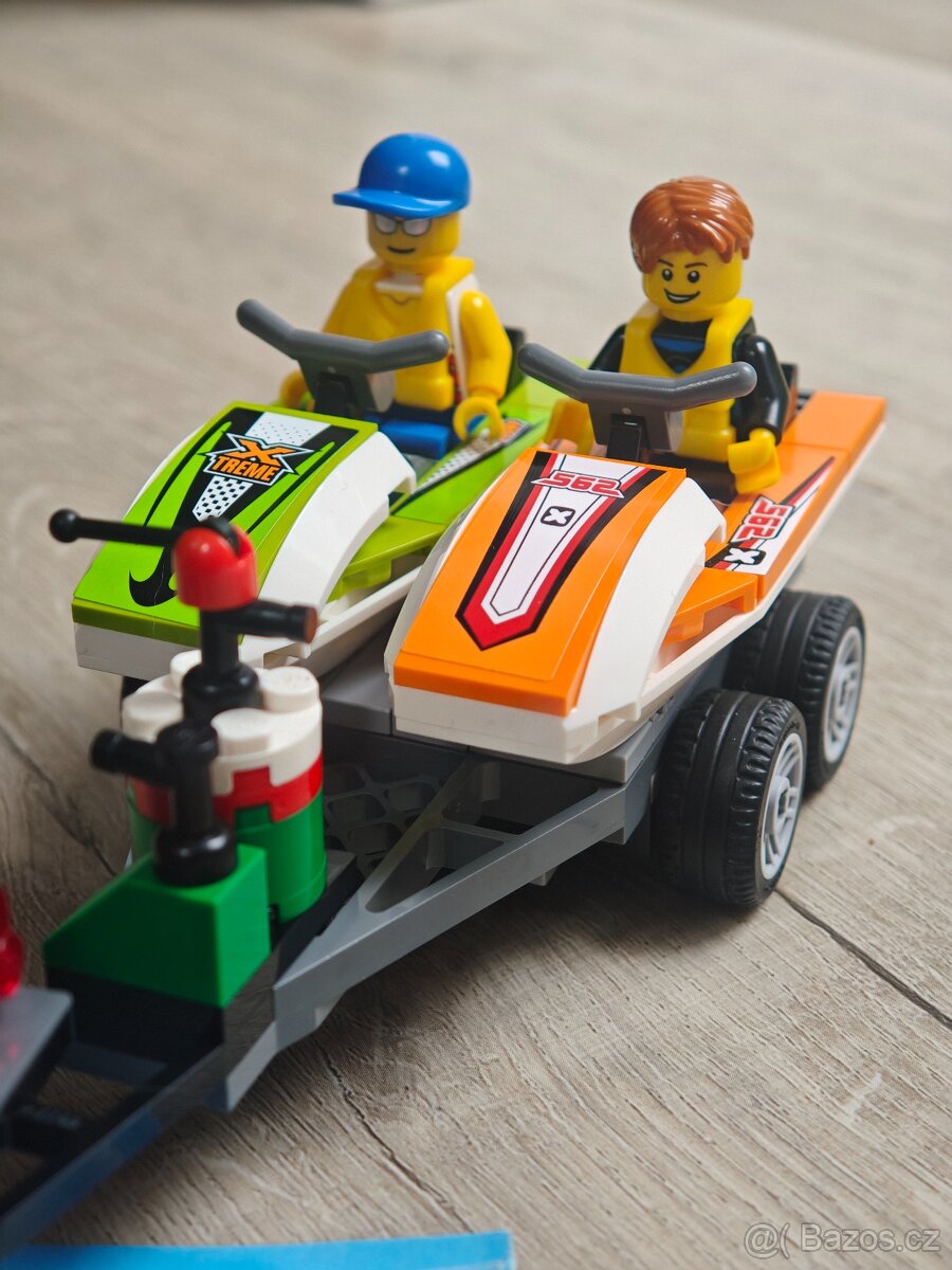 LEGO City 60058 SUV s vodním skútrem - 3