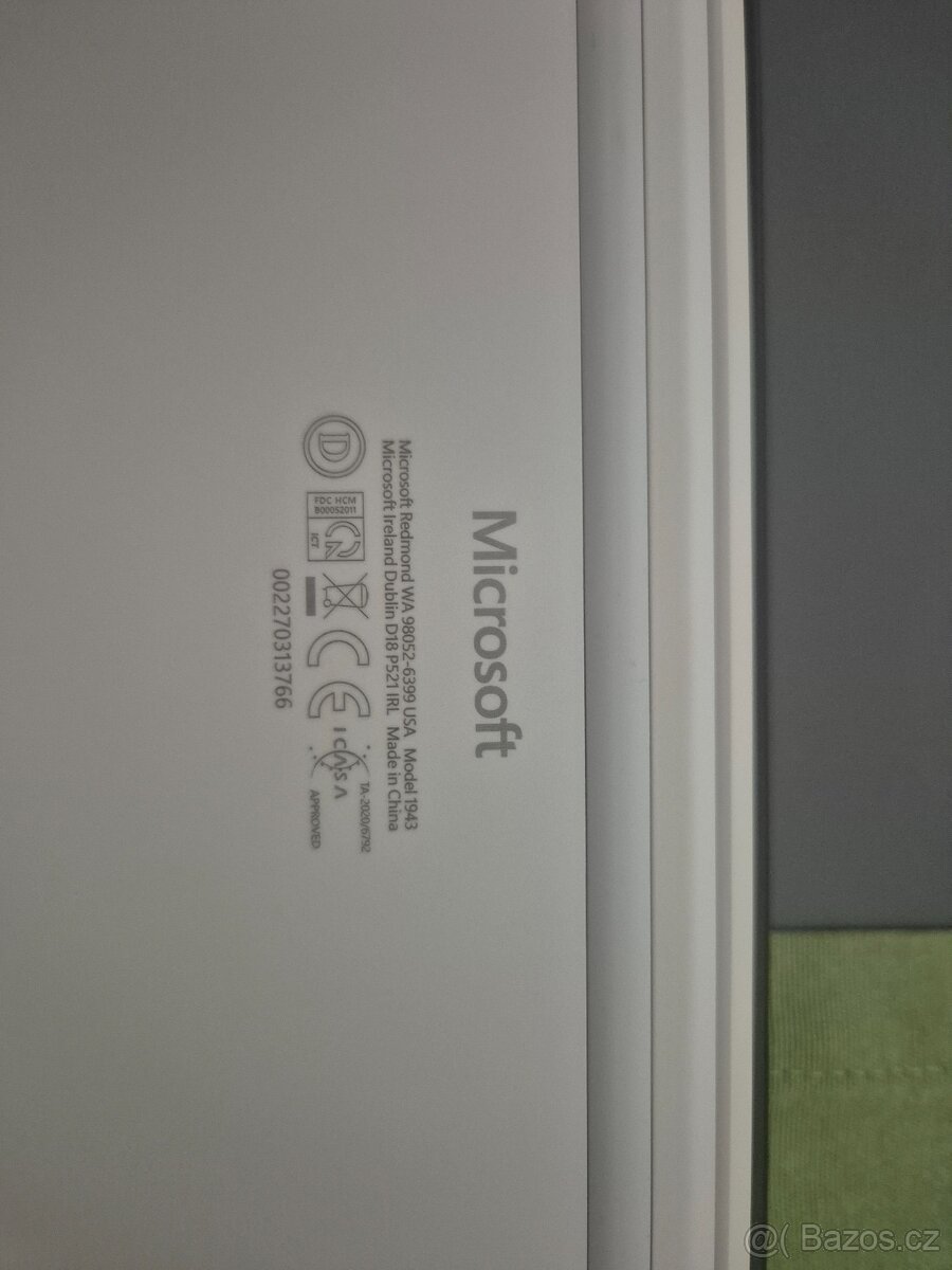 Microsoft Surface laptop Go intel i5 10th gen - 3