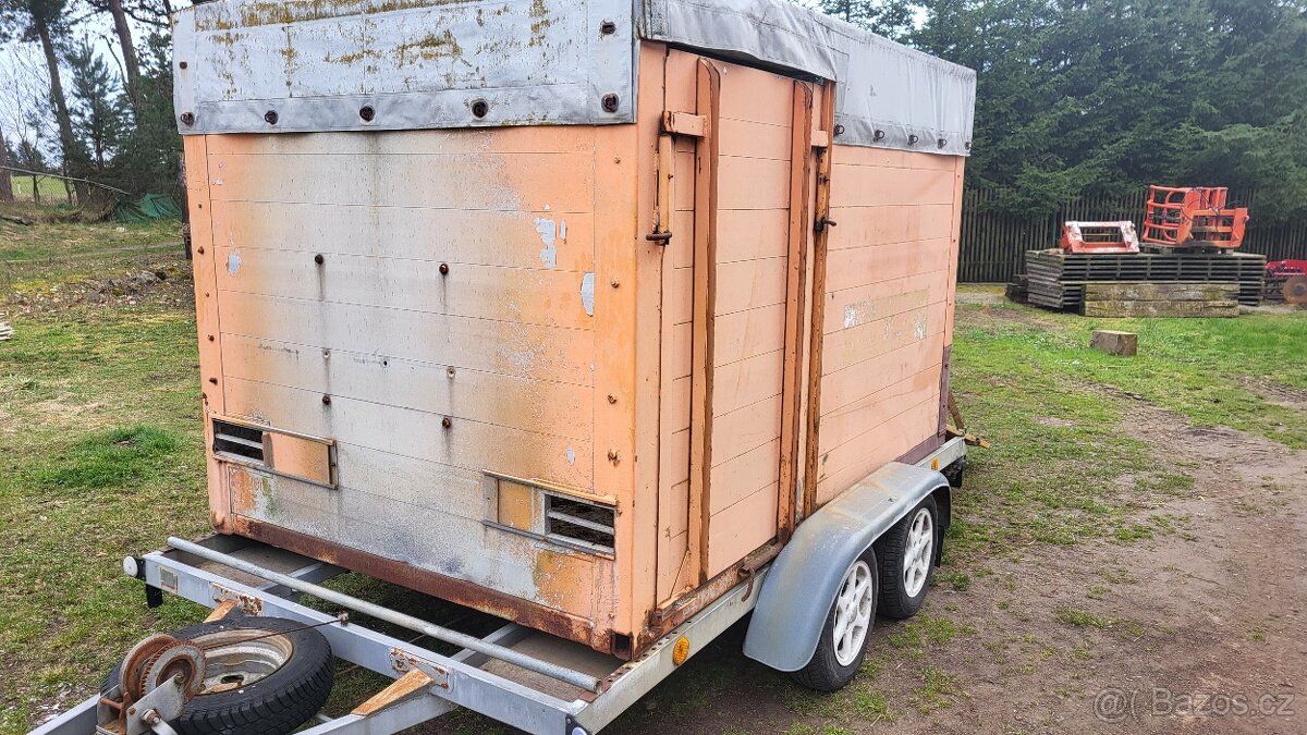 Autopřepravník , přepravník zvířat - 3