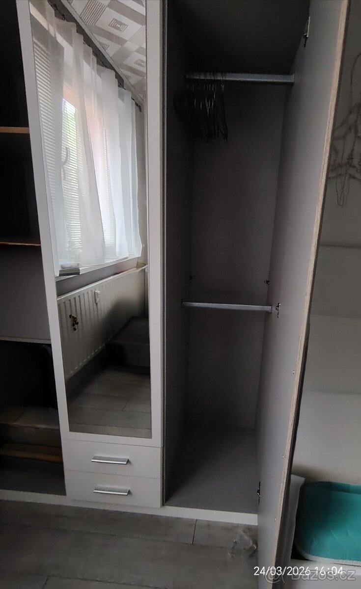 Skříň - 3