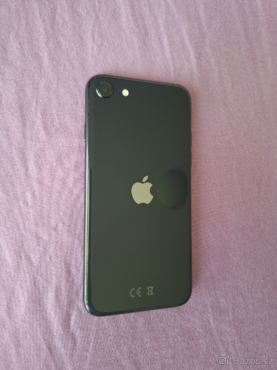 iPhone SE 2020 128GB černý - 3
