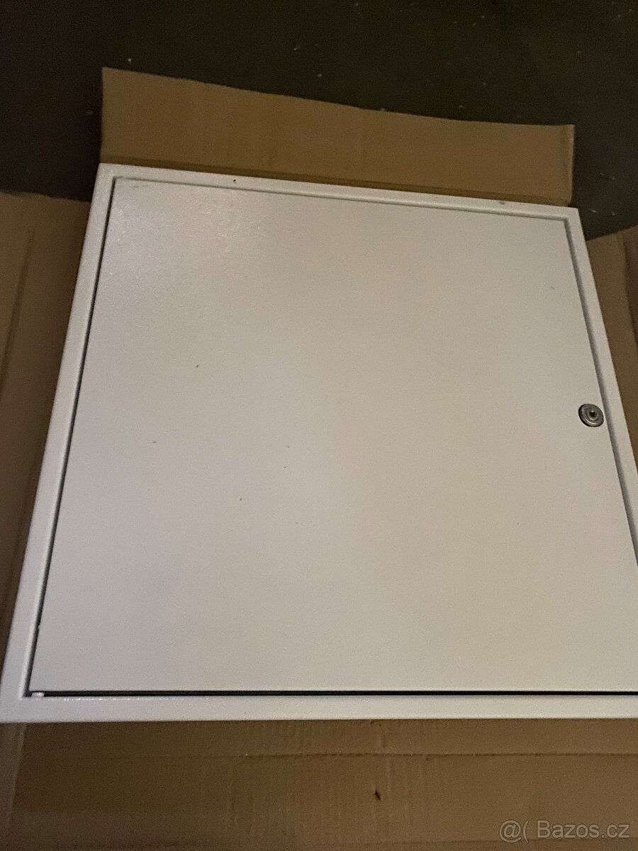Revizní Protipožární dvířka zn.Promat - 3