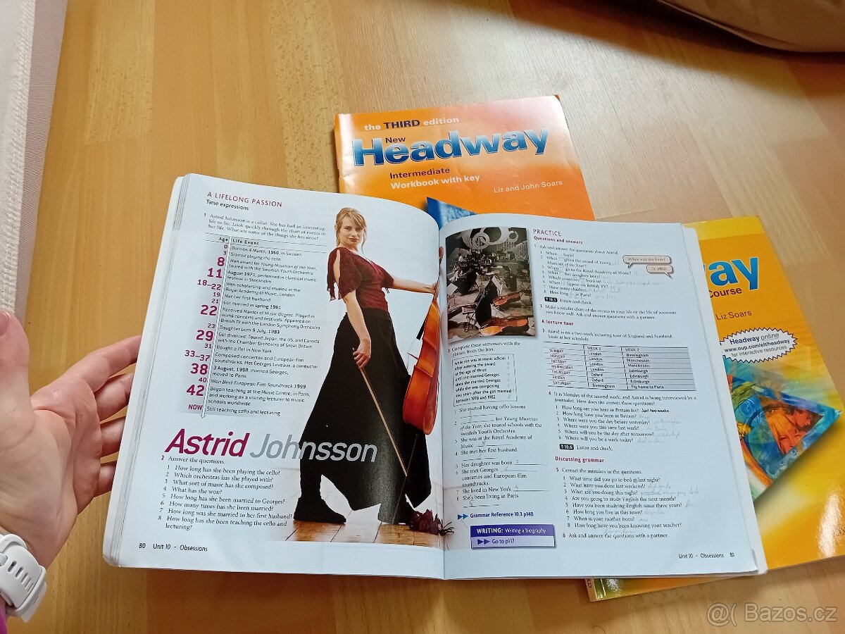 New Headway English Course - Pre-Intermediate, Intermediate - 3