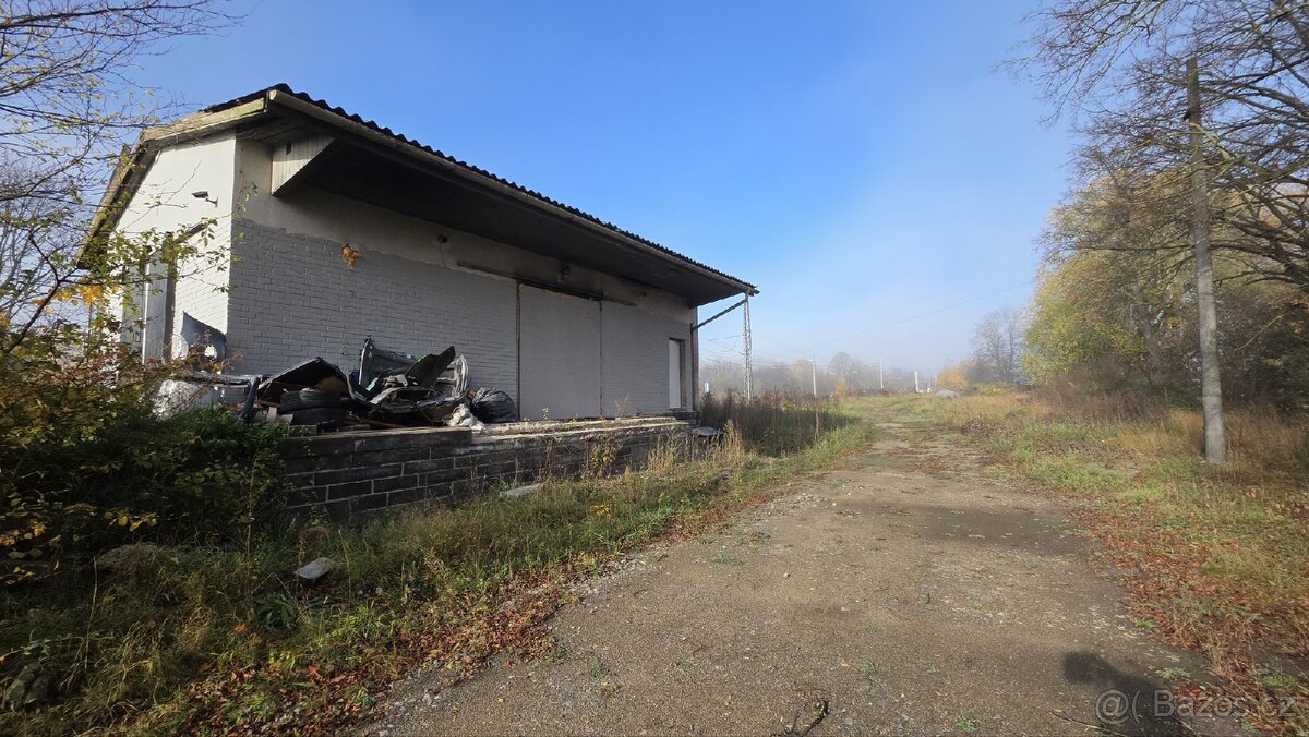 Parkovací plocha k pronájmu 1000m2 Brno sever - 3