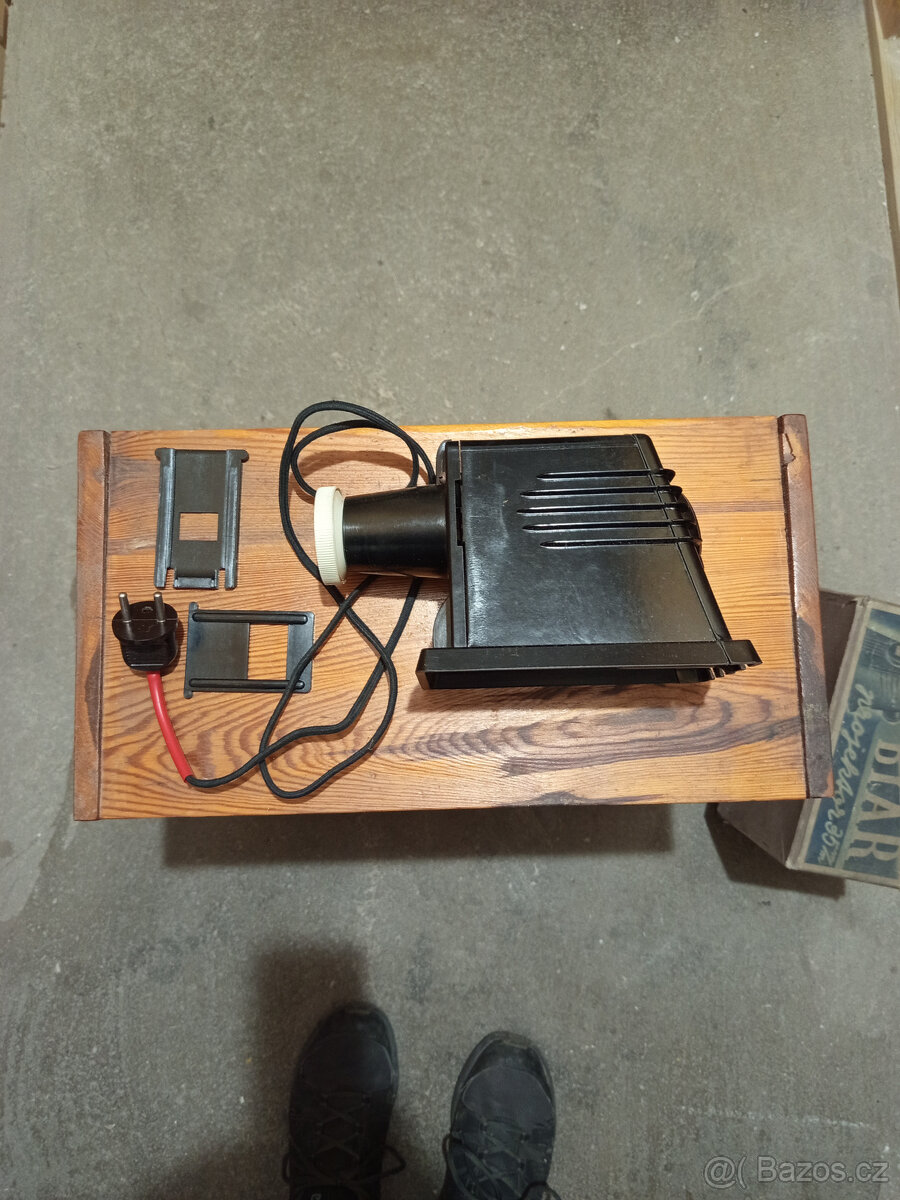 Promítačka - 3