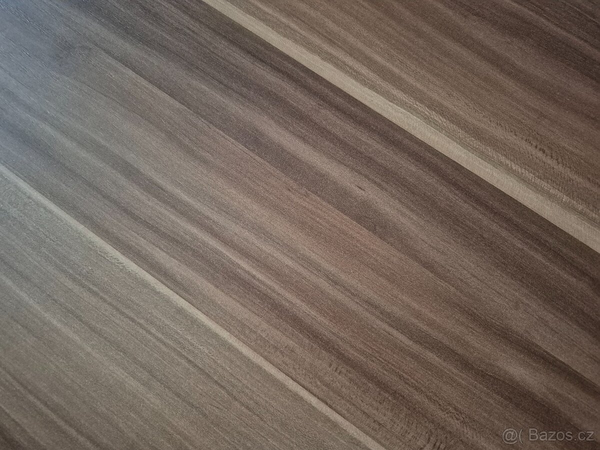 Konferenční stůl - 3