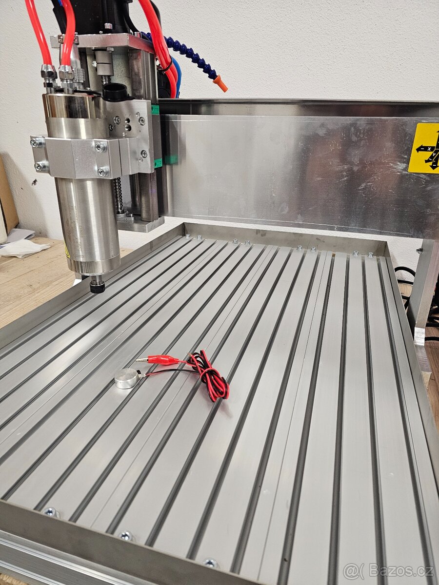 CNC frézka 600x400mm 2,2kW - 3