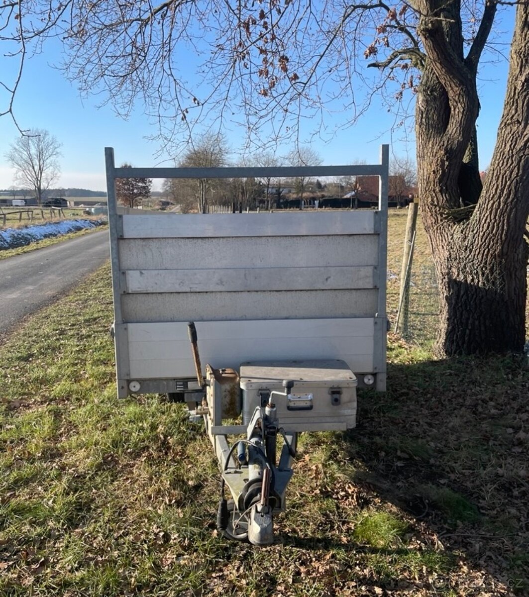 1500kg bržděný přívěs - 3