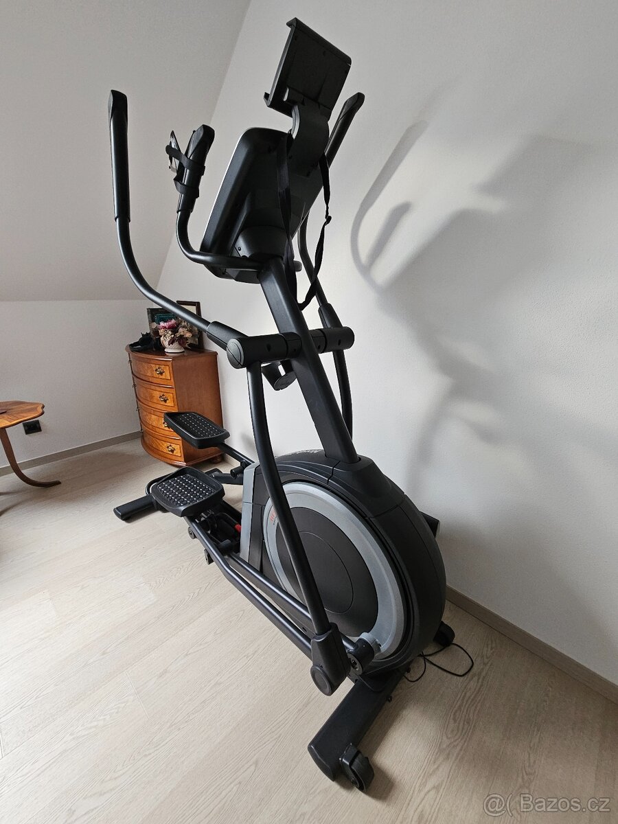 Eliptický trenažér NordicTrack C 5.5 - 3