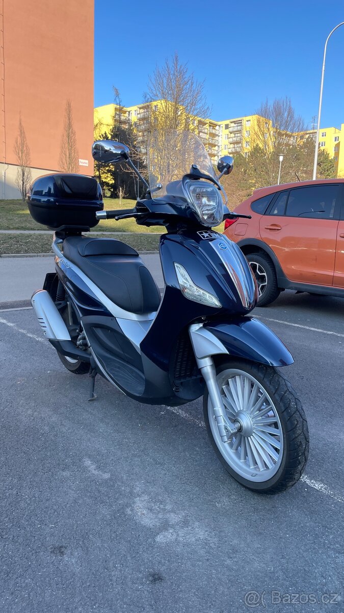 Piaggio Beverly 300 - 3