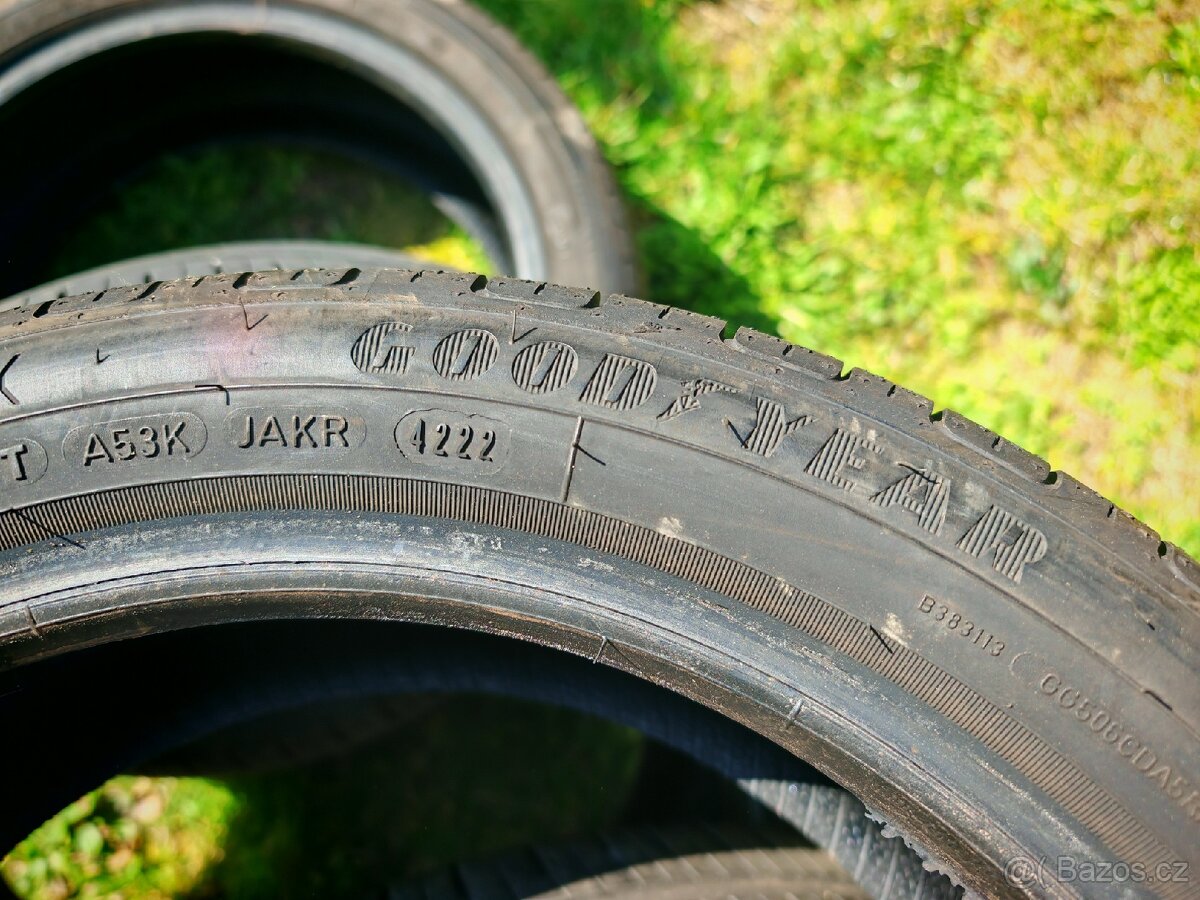 Letní Goodyear 195/45/16. - 3