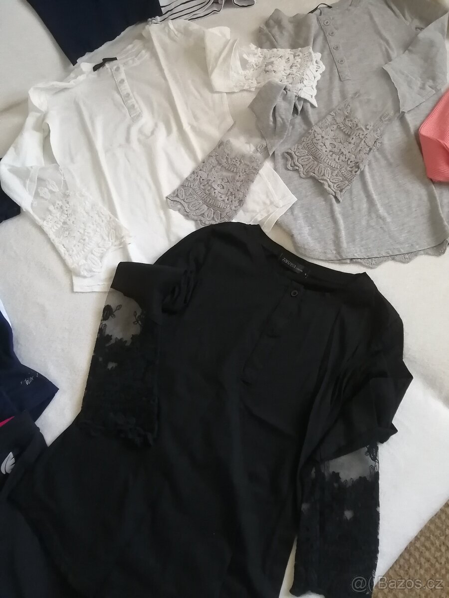 Prodám 54ks oblečení, převážně NOVÉ vel. S - 3
