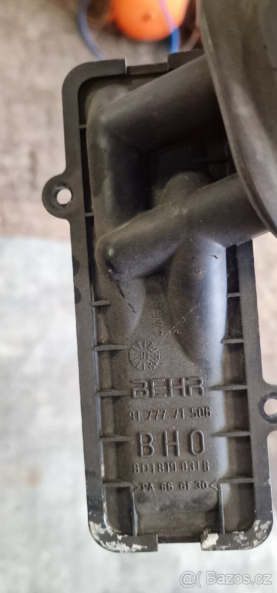 Radiator topení 8D1819031B - 3