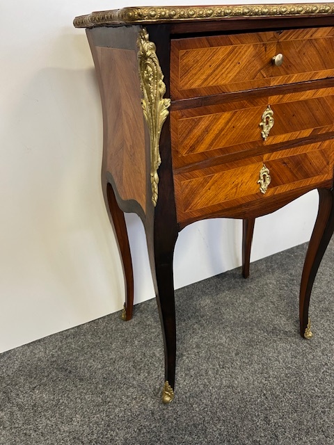 Stolek okolo roku 1850 - originál. - 3