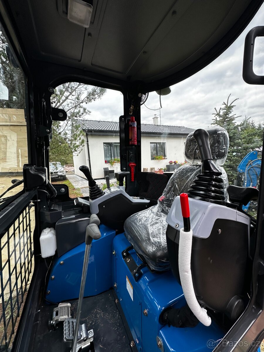 Minibagr Rippa R15 ECO, s kabinou - 3