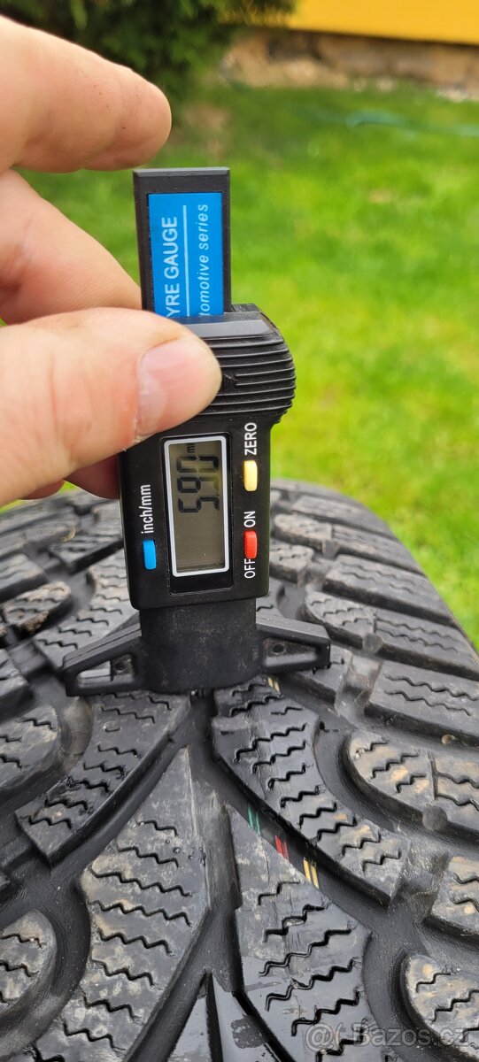 Zimní pneu 175/65/15 4×6mm - 3