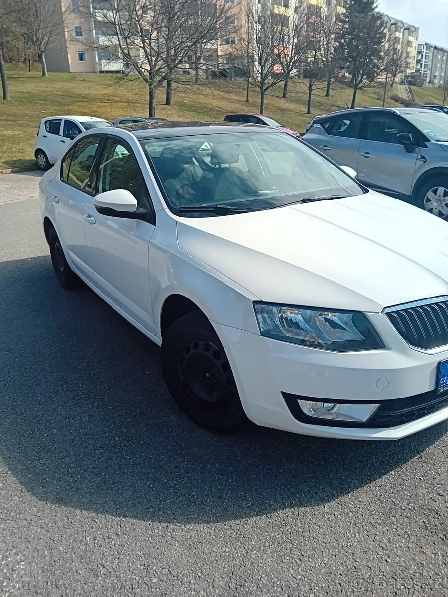 Prodám Škoda Octavia III 2.0 l diesel 4x4 kupé, 110kW - 3