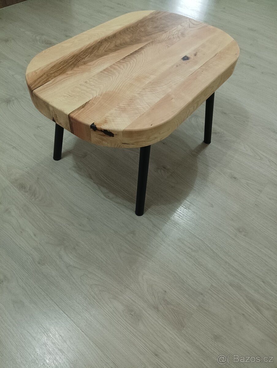 Konferenční stolek - 3