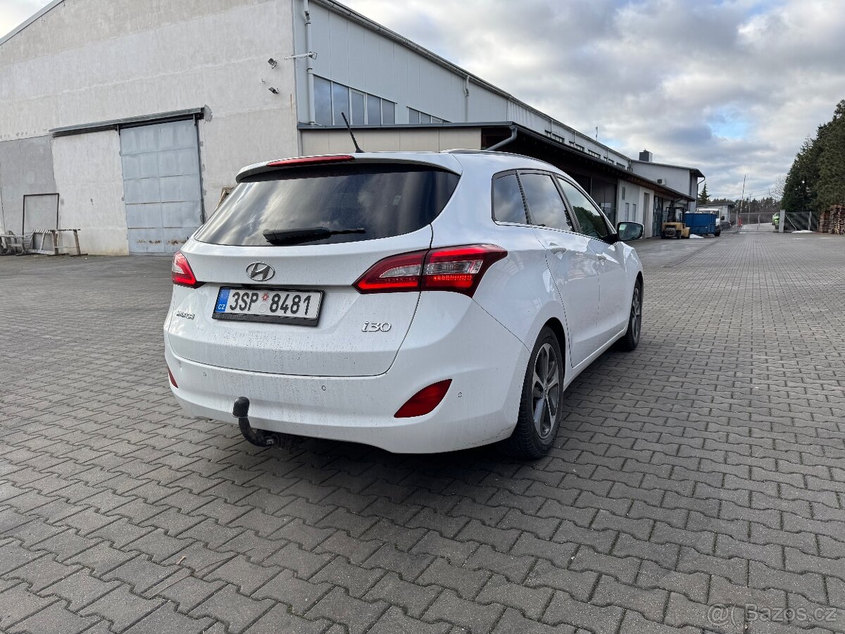 Hyundai i30, 1,6i 99kW, man. ČR - 3