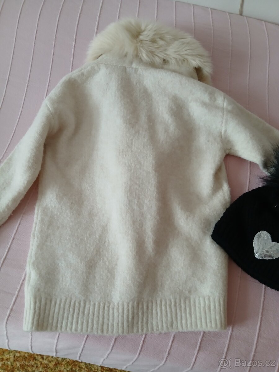 Svetrik detsky + čepice zdarma - 3