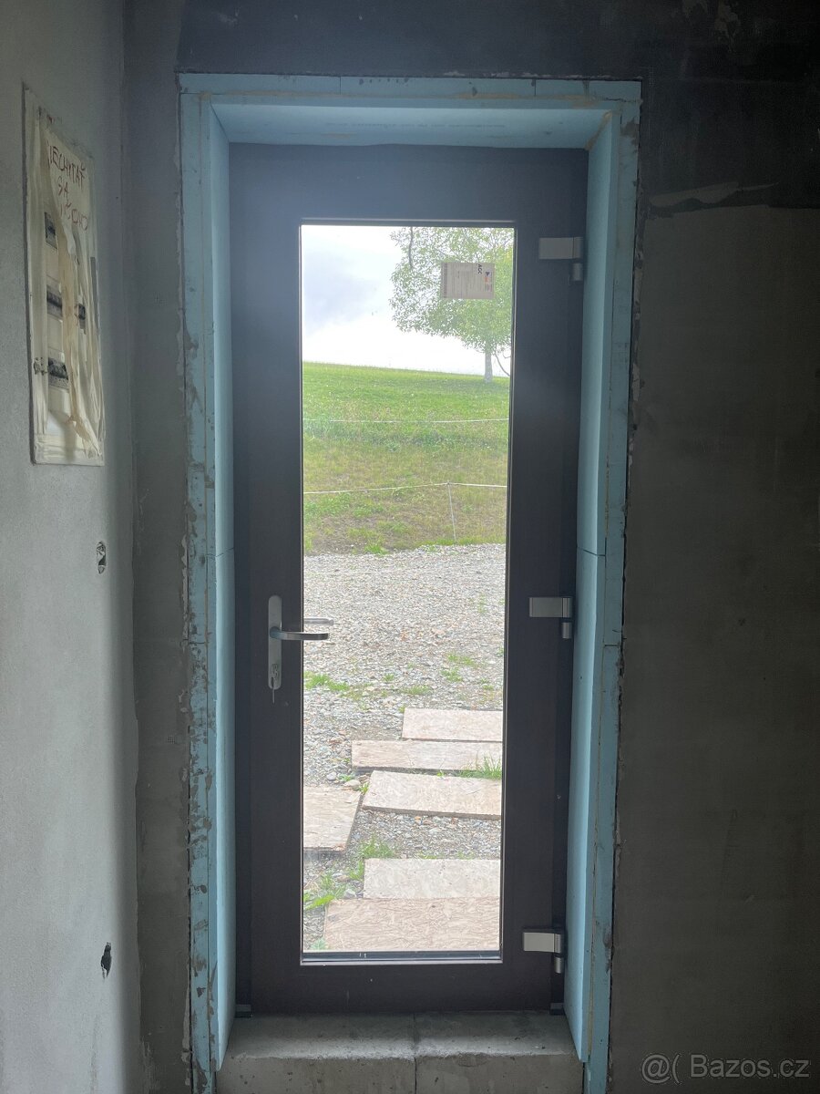 Celoprosklené exteriérové dveře se zárubní – Montplast 2024, - 3