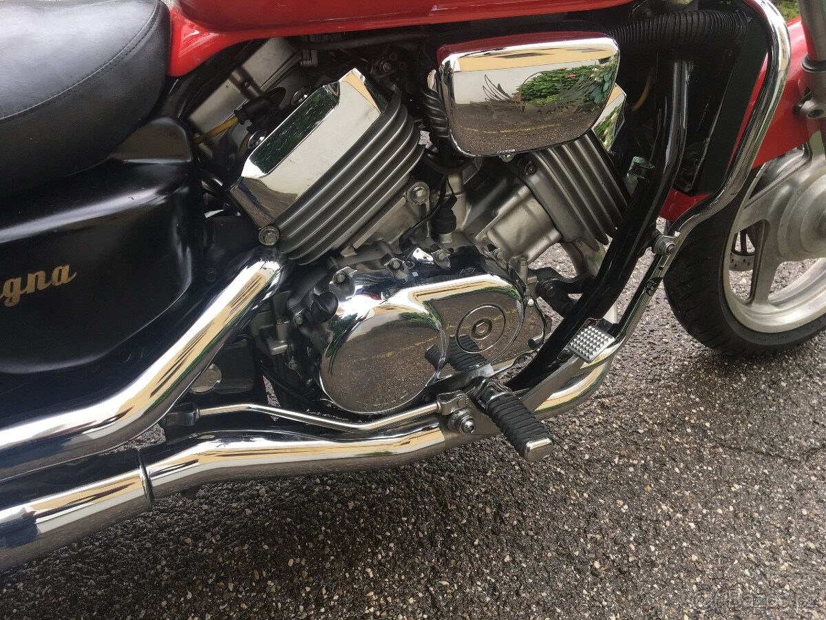 Honda Magna VF 750 C,Servisní knížka - 3