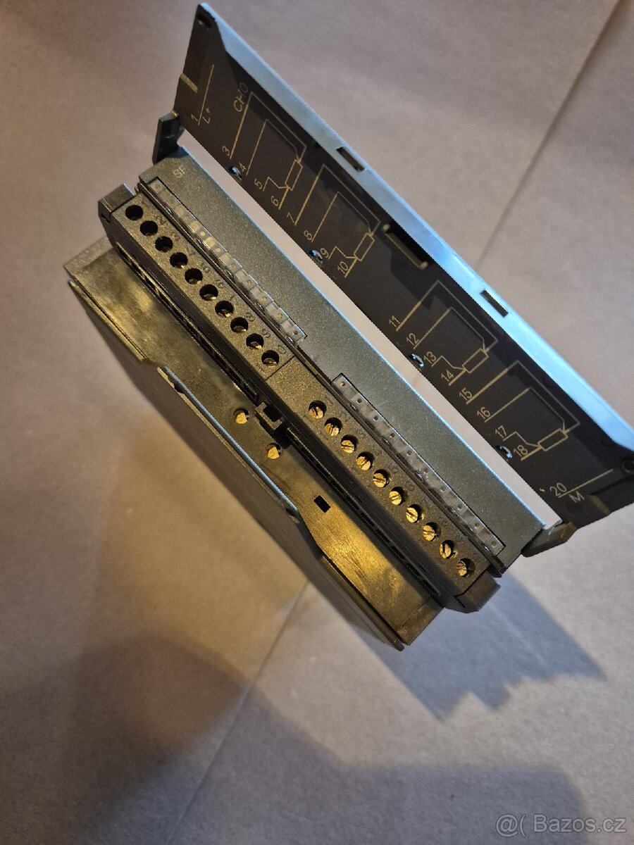 Simatic S7-300 Analogový výstup SM 332 - 3