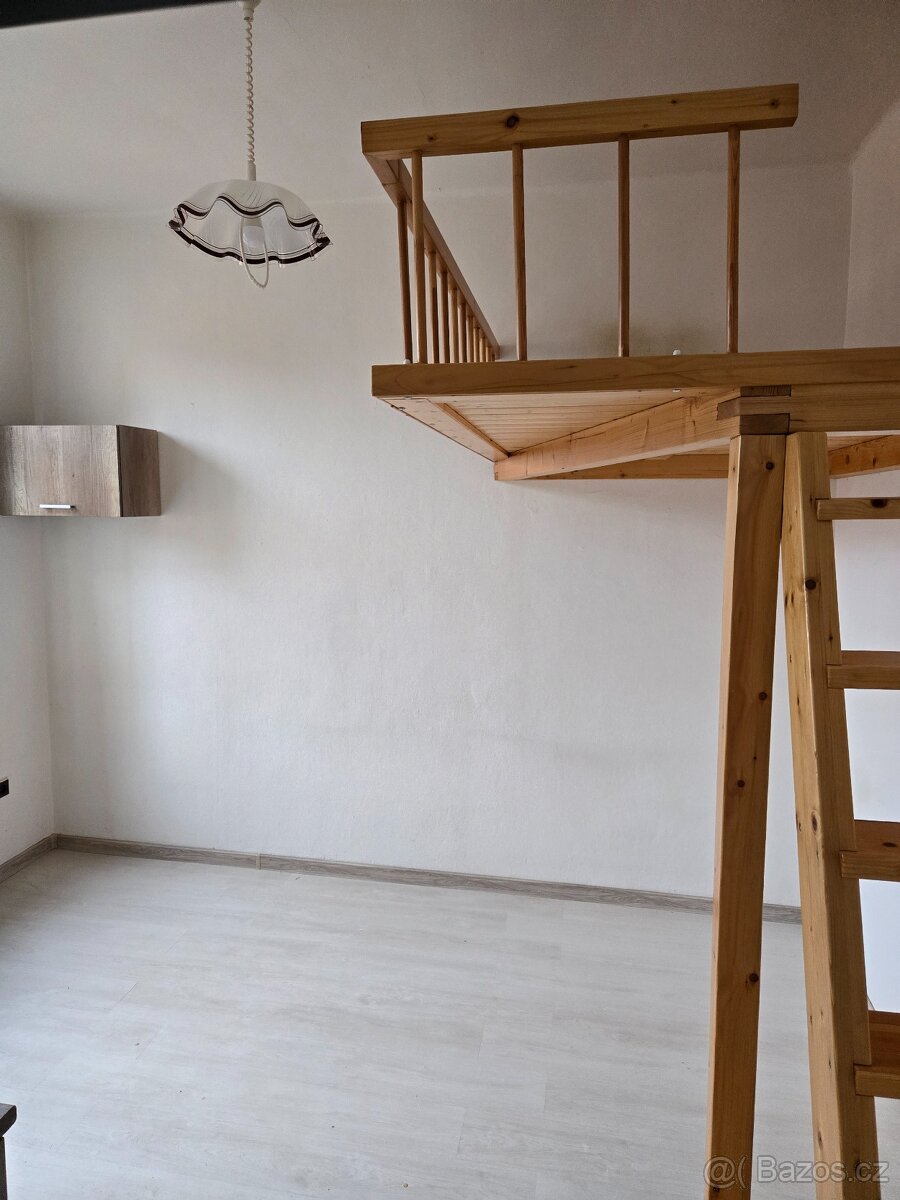 pronájem garsoniéri v Hronově - 3