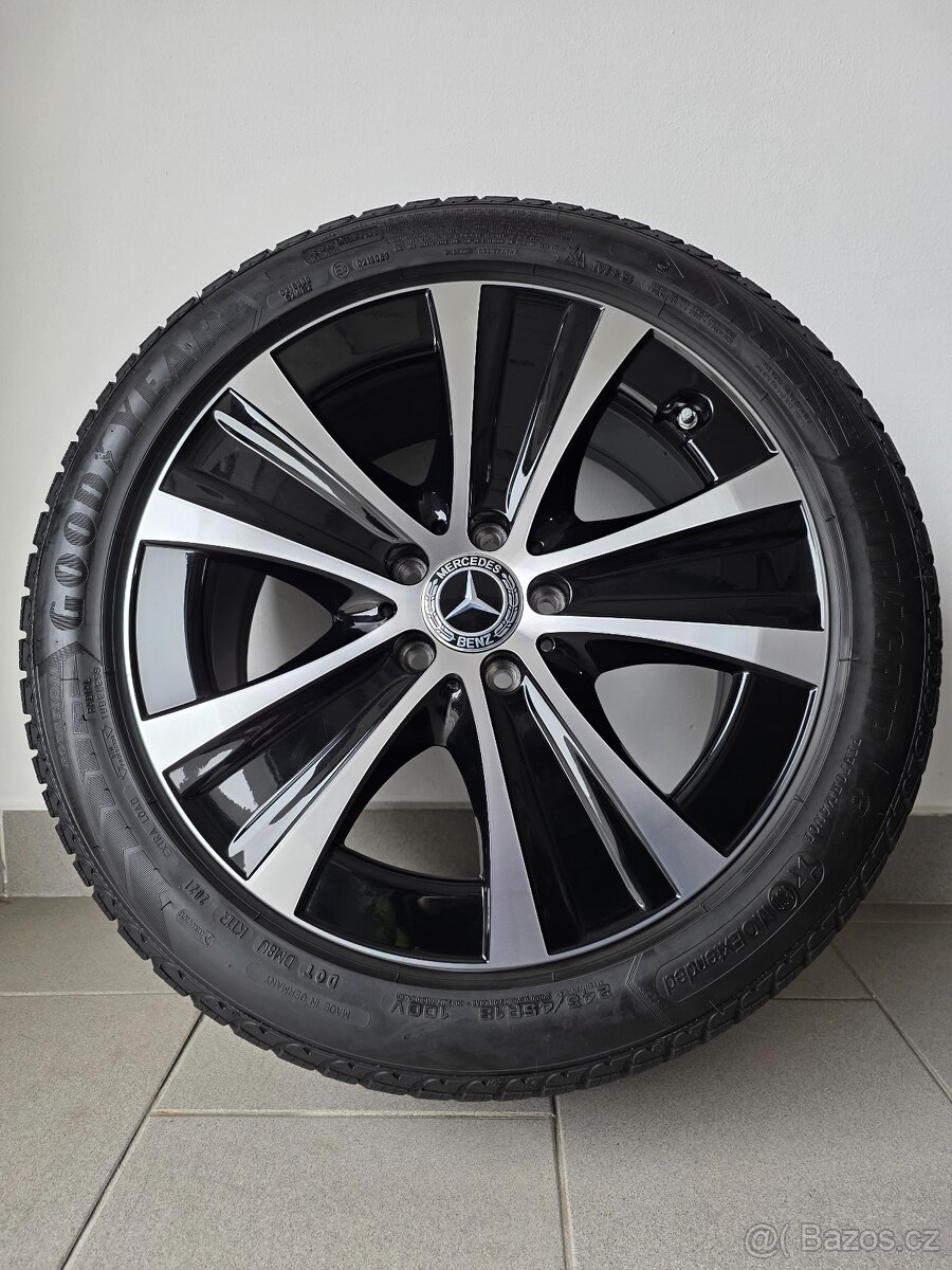 Orig. Mercedes 5x112 Zimní Goodyear 245/45/18 - Top - 3