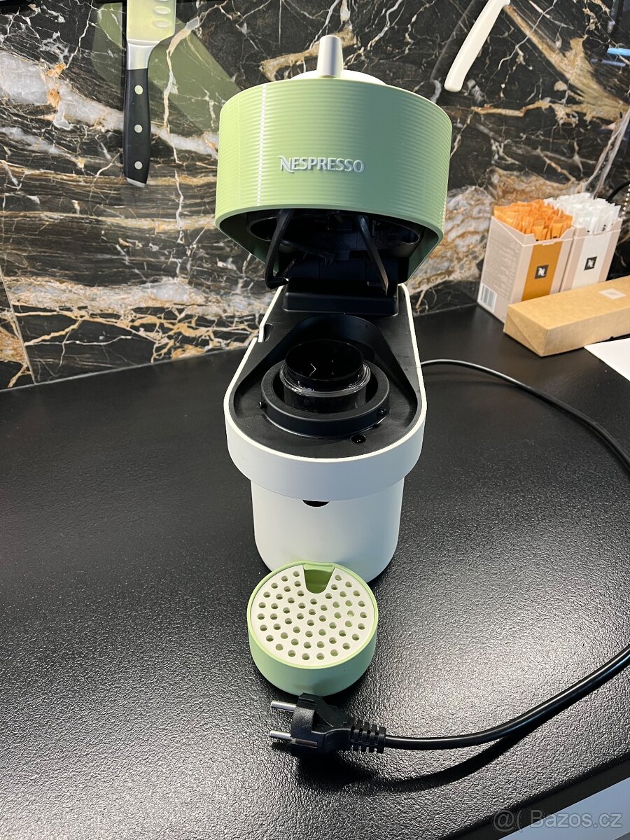 Kávovar Nespresso Vertuo / v záruce - 3