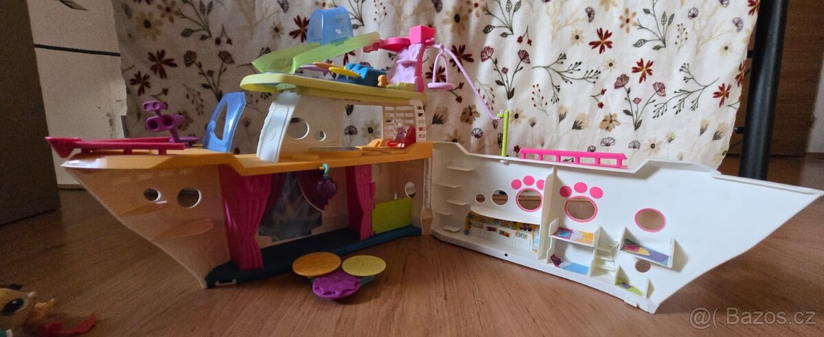 Petshop loď - 3
