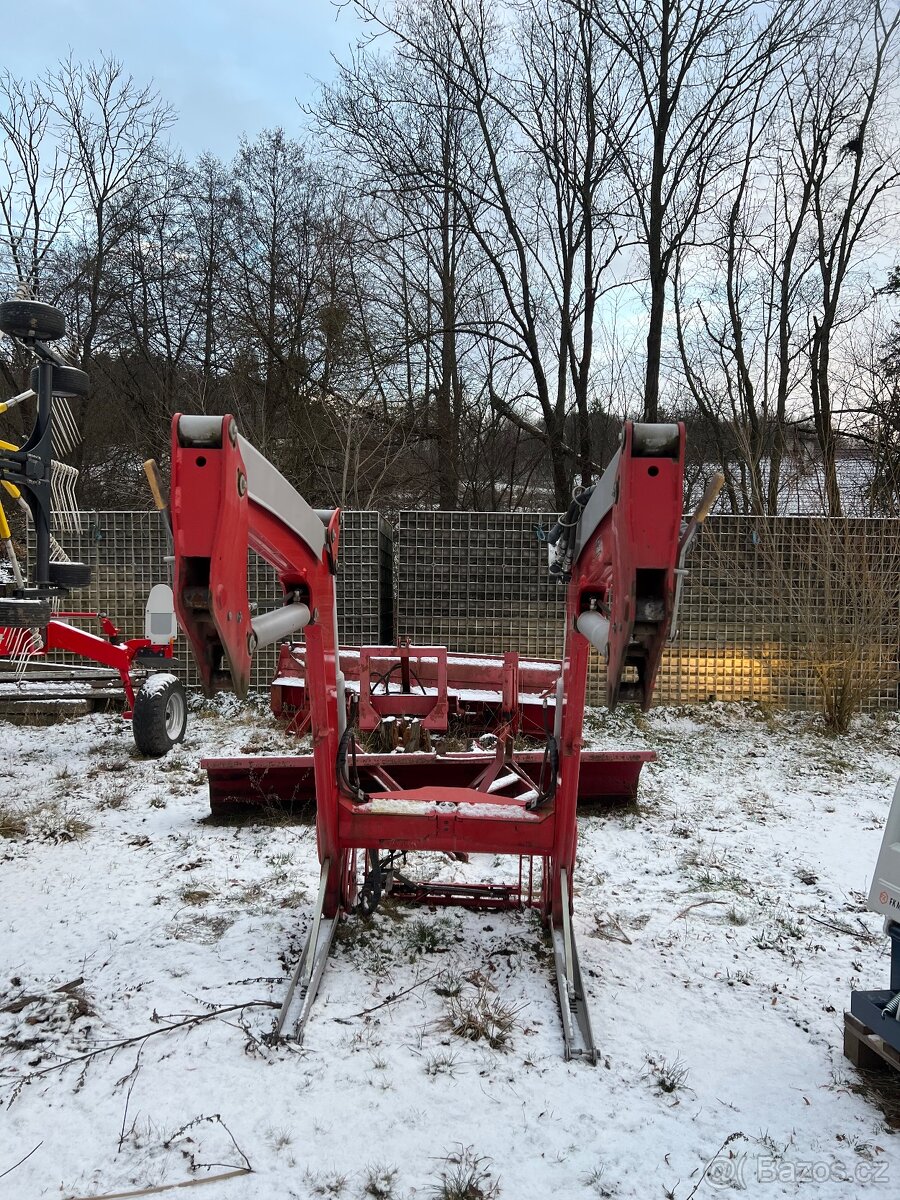 Čelní nakladač TracLift - 3