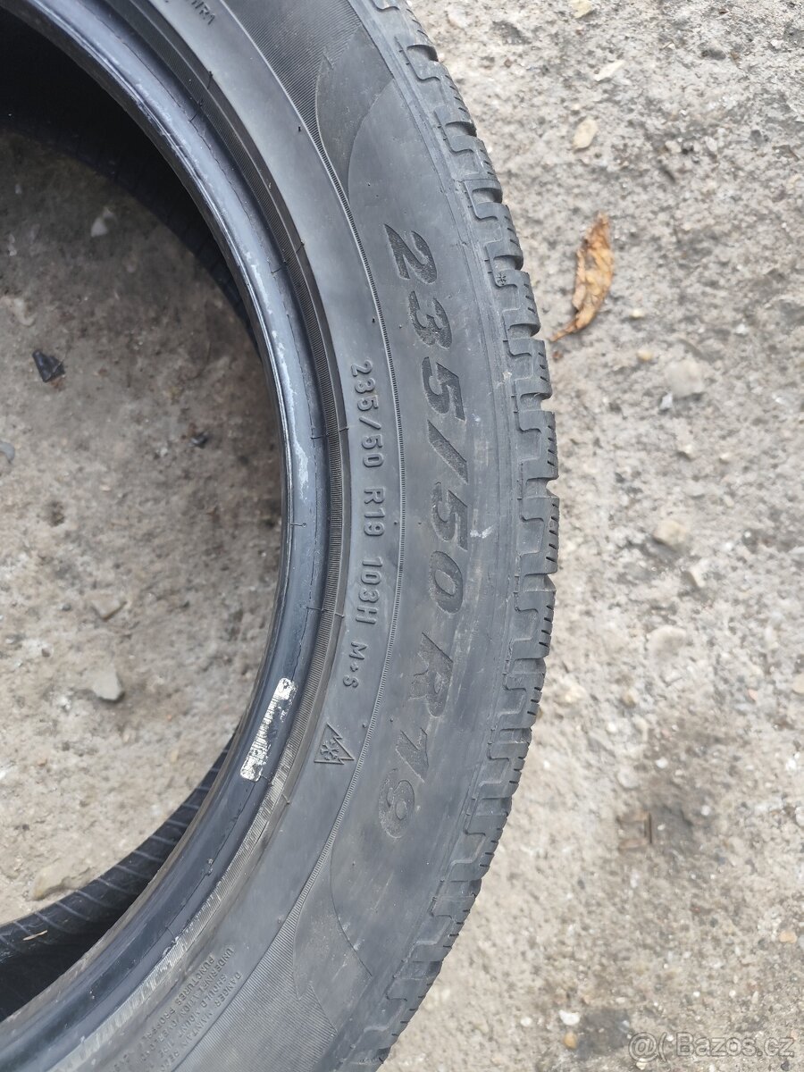 Pirelli scorpion 235/50 r19 zimní - 3