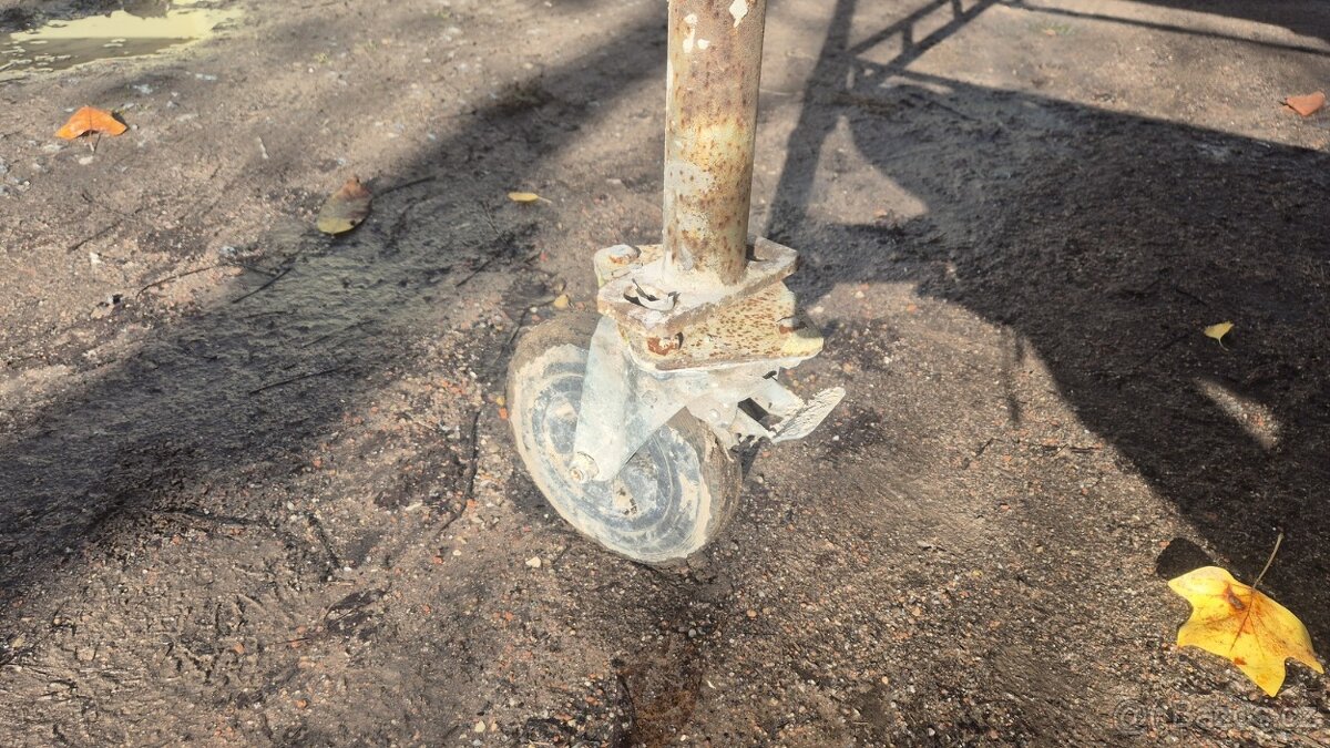 Prodám Haki lešení - 3