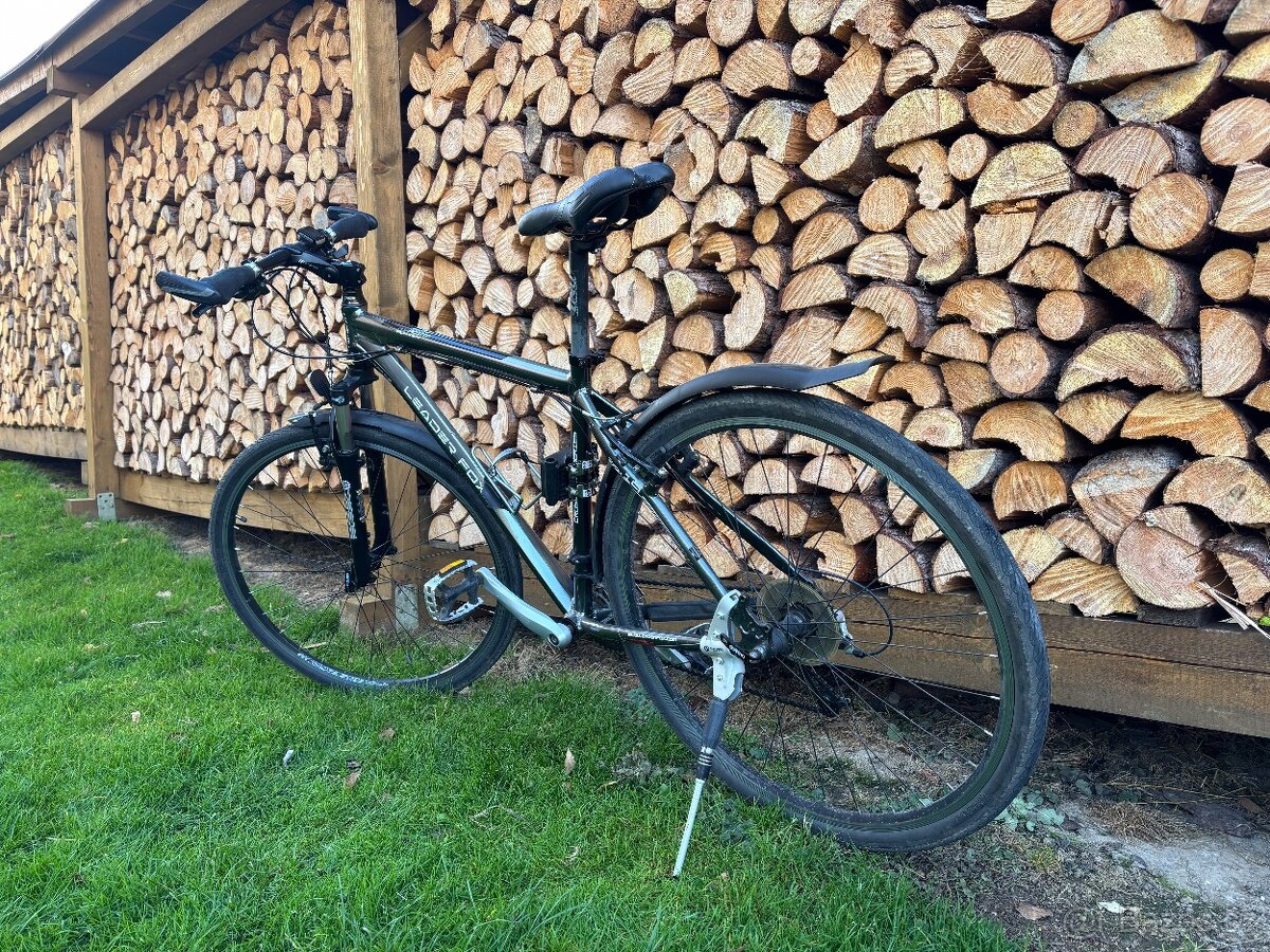 Leader Fox Point - 3