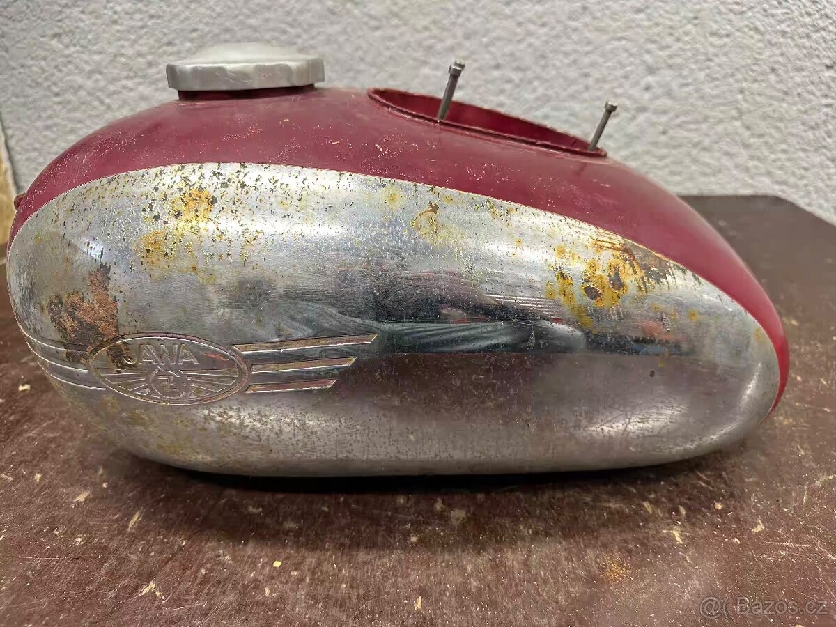 Predám nádrž JAWA 250/353 350/354 KYVACKA s otvor ampérmetr - 3