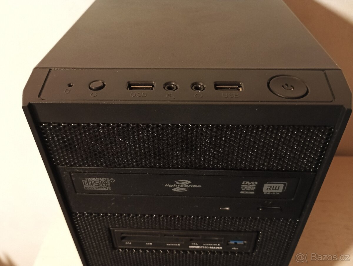 XEON 8vláken,16GB RAM,RX 570 8GB,128GB m.2,1TB HDD,WIN 11 - 3