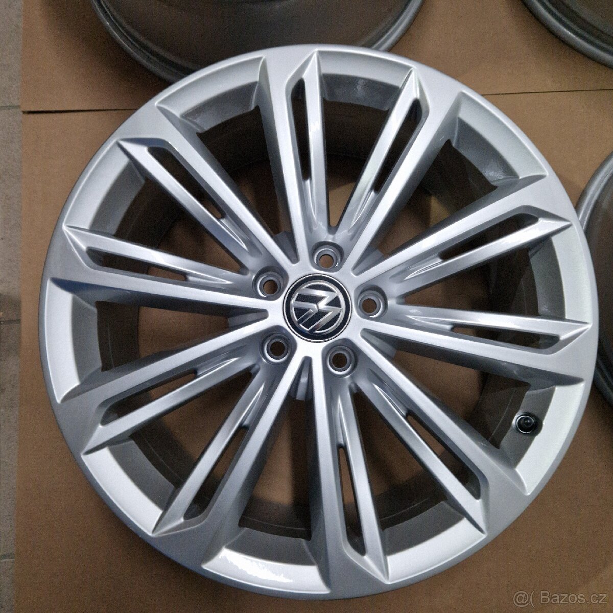 Alu kola passat b8 - 3