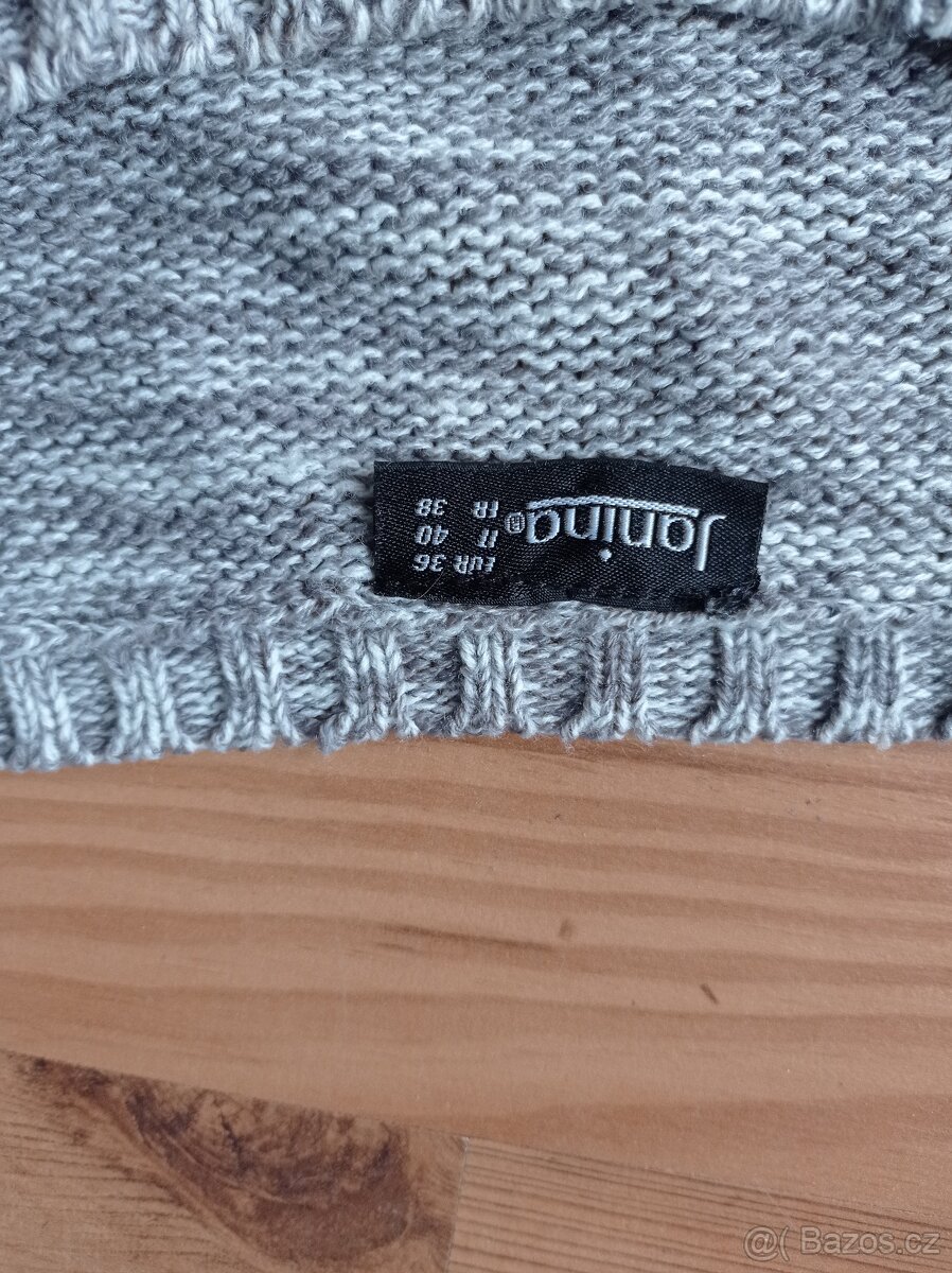 Dámský šedý svetr - 3