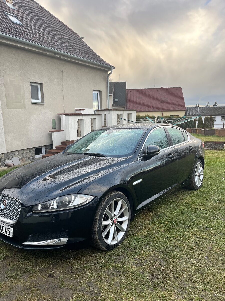 Jaguar xf - 3