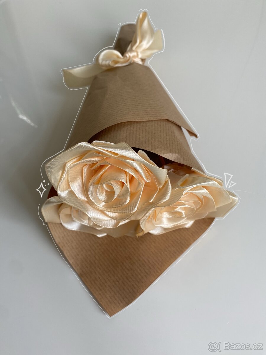 Růže ze stuhy - 3