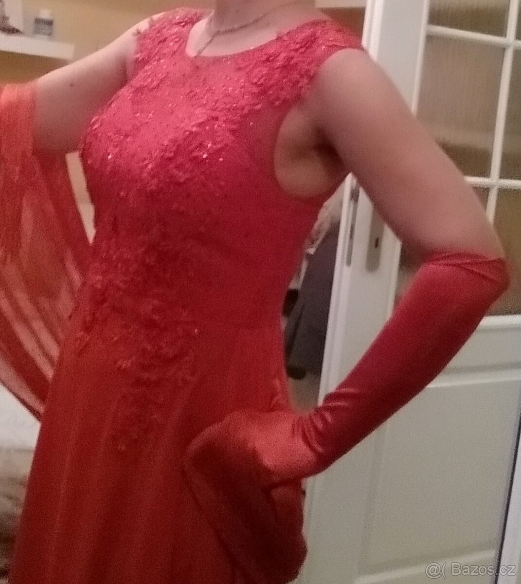 Červené plesové šifonové šaty - 3