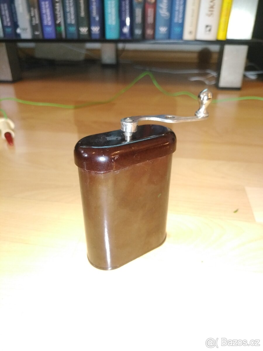MLÝNEK TRAMP - 3
