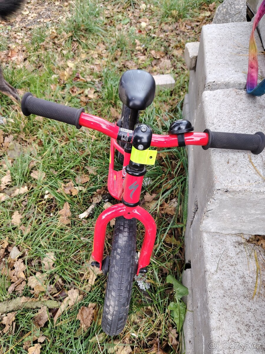 Odrážedlo Specialized - 3