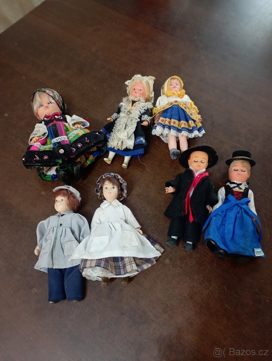 Panenky v kroji - 3