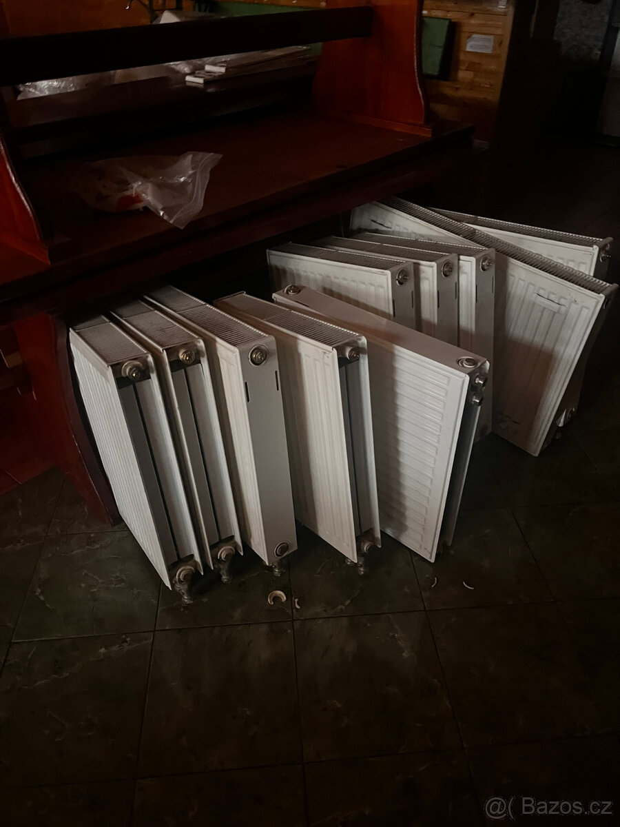 Prodej zánovních radiátorů - 3