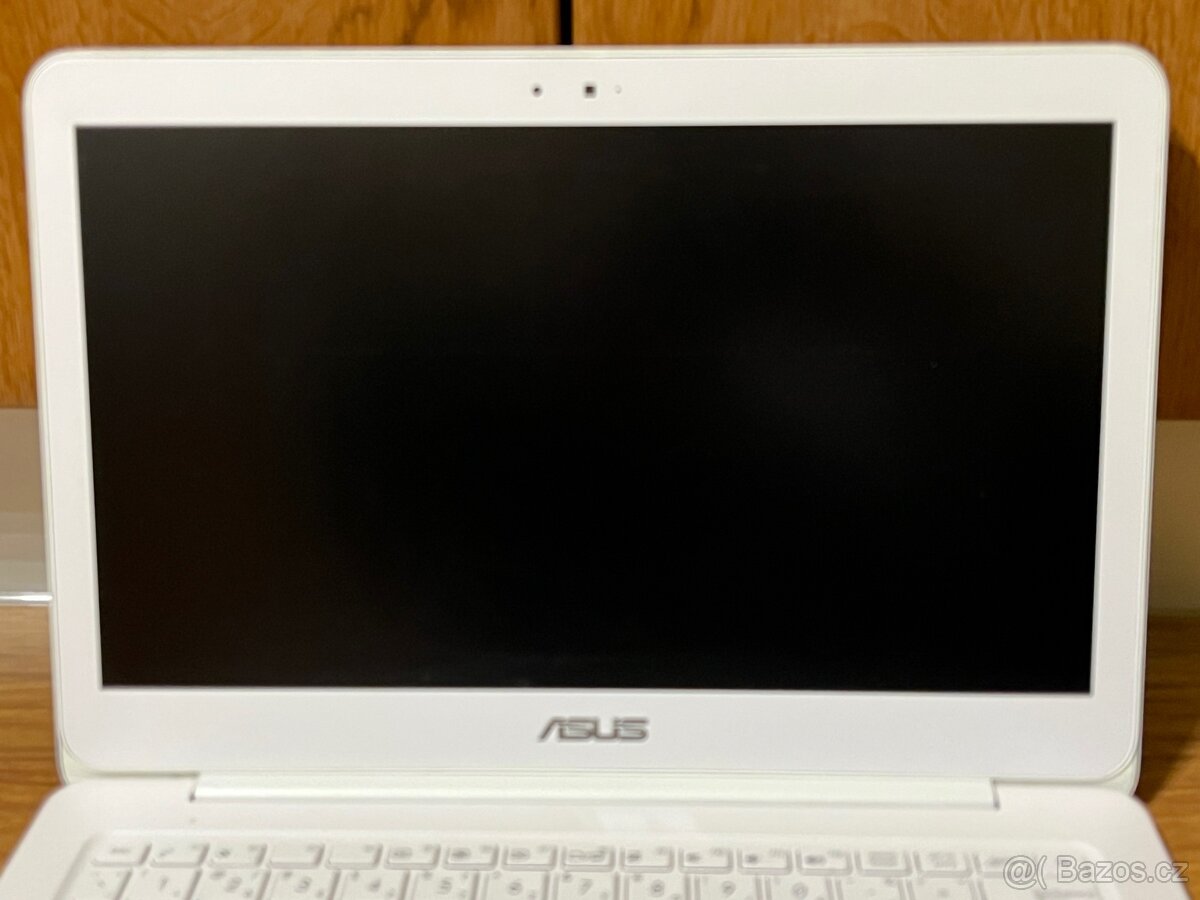 Notebook Asus UX305C - 3