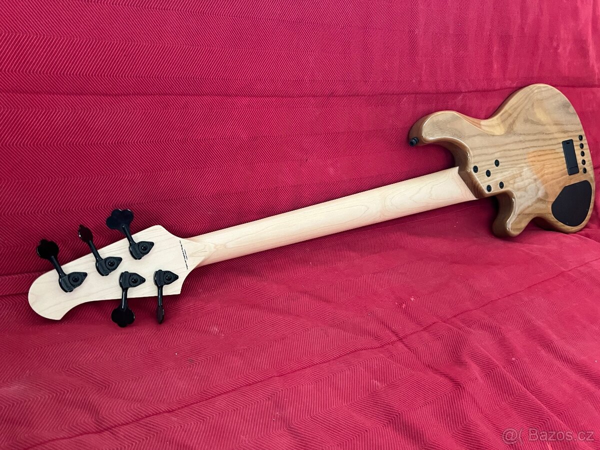 Baskytara Lakland Skyline 55-01 - 3