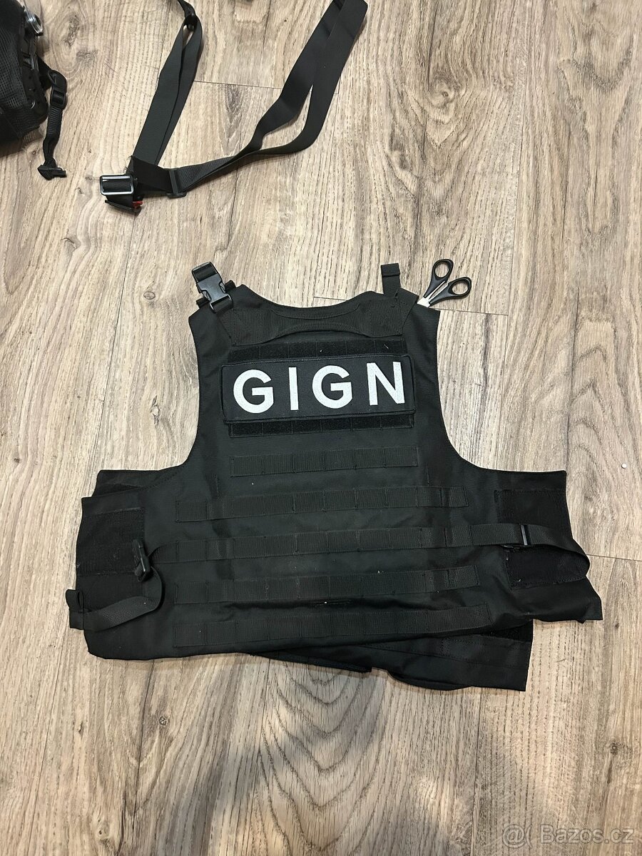 Prodám výbavu se vším všudy - 3